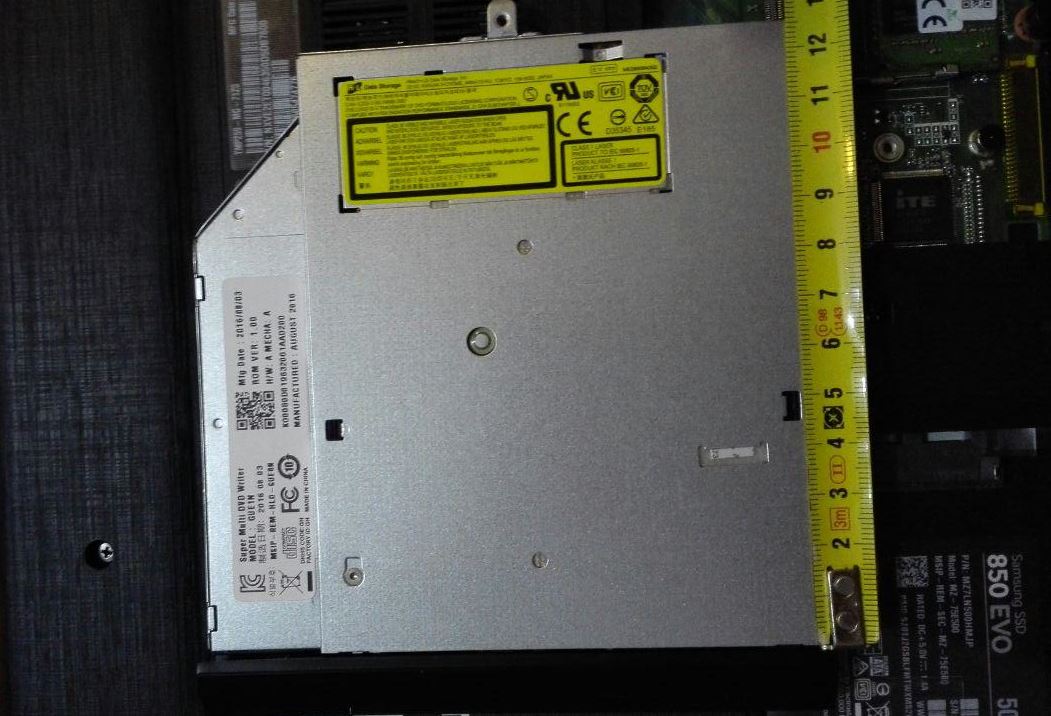 Acer OpticalDrive.jpg